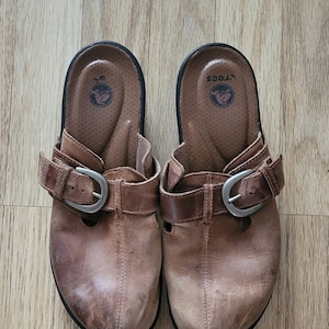 Women&#39;s Crocs Platform Shoes/Clogs in Brown Leather (EU Size 39-40) /Vintage /Rare