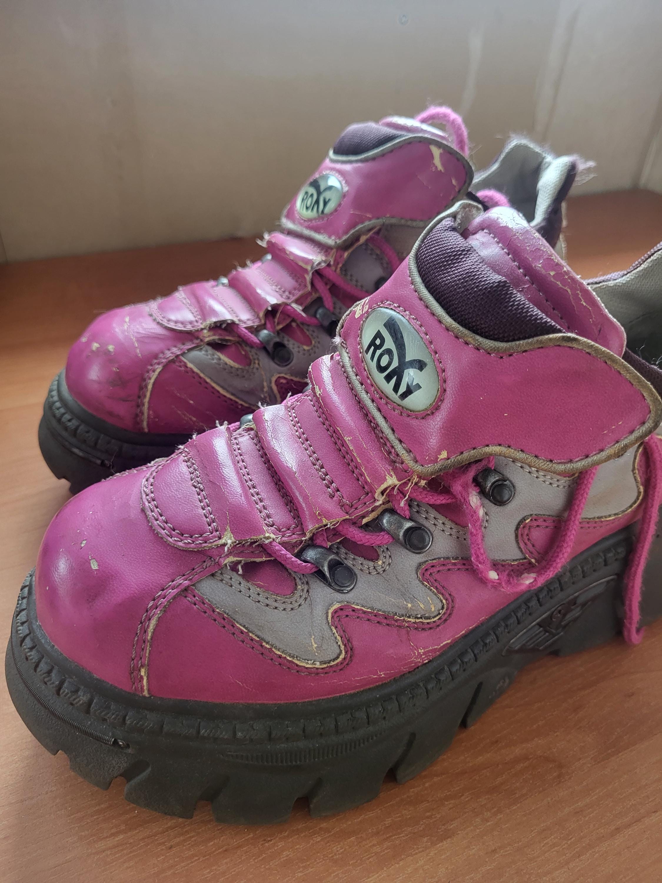 Y2k Rare Vintage Roxy Platform Sneakers / Trainers - Vintage