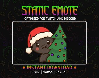 Könnte beinhalten: Digitalgrafik mit einer Cartoon-Fledermaus mit Weihnachtsmütze, neben einem Weihnachtsbaum. Der Text lautet "STATIC EMOTE" und "OPTIMIZED FOR TWITCH AND DISCORD". Sofortiger Download in drei Größen.