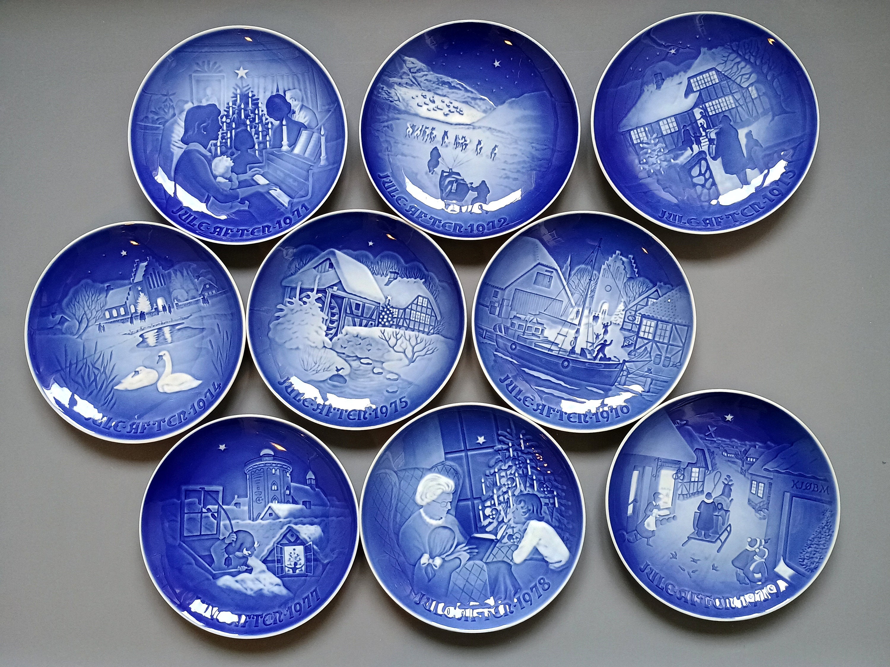 1970-1979 Bing & Grondahl Copenhagen Porcelain Christmas Plates - Designer: Henry Thelander - Denmark 1970-1979