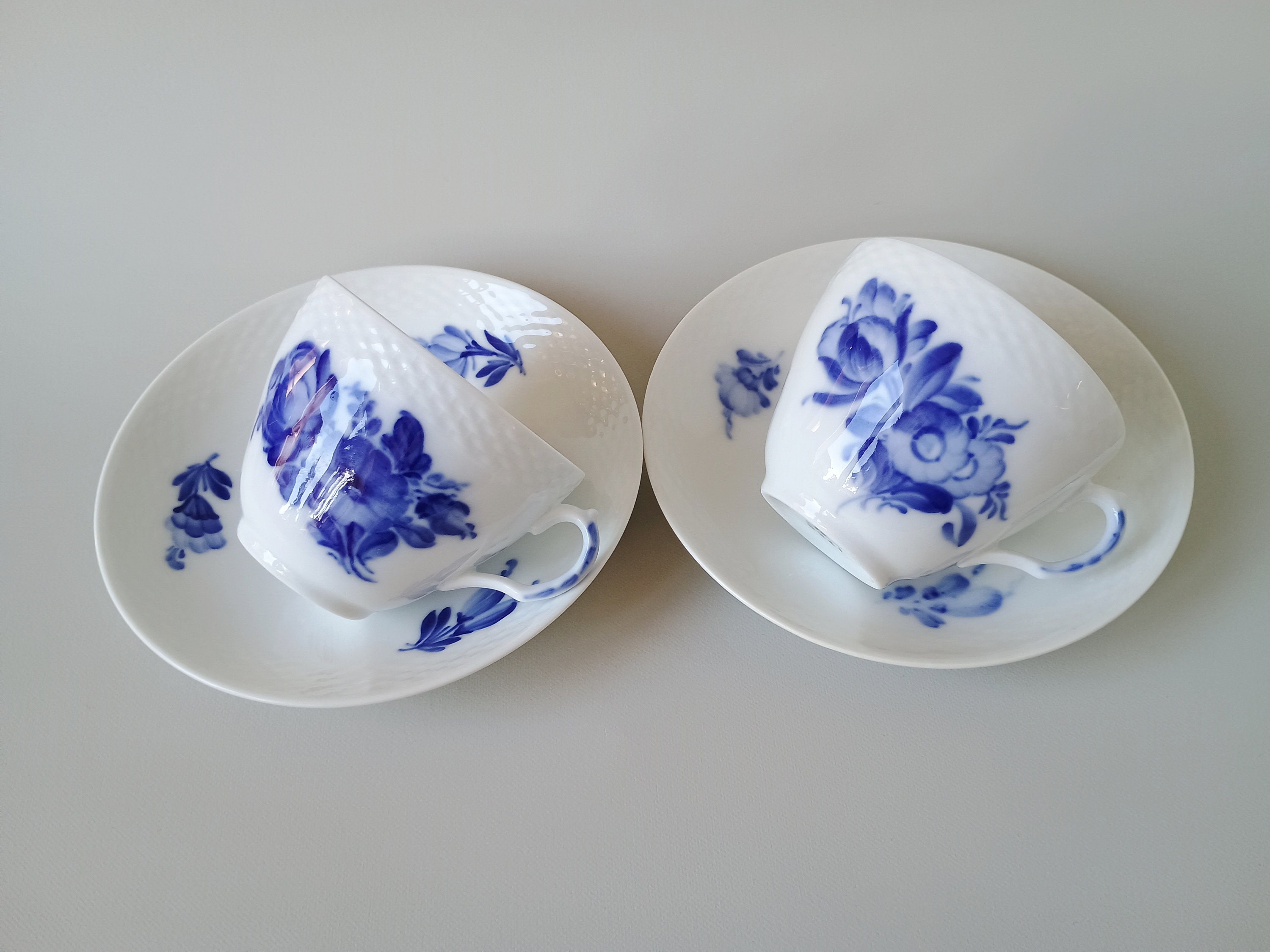 Royal Copenhagen2×コーヒーBLUE FLOWERアンギュラ＃10～8608ロイヤル