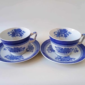 Copeland SPODE Fitzhugh England - SET of 2 Cups & Saucers - England 1954-1980