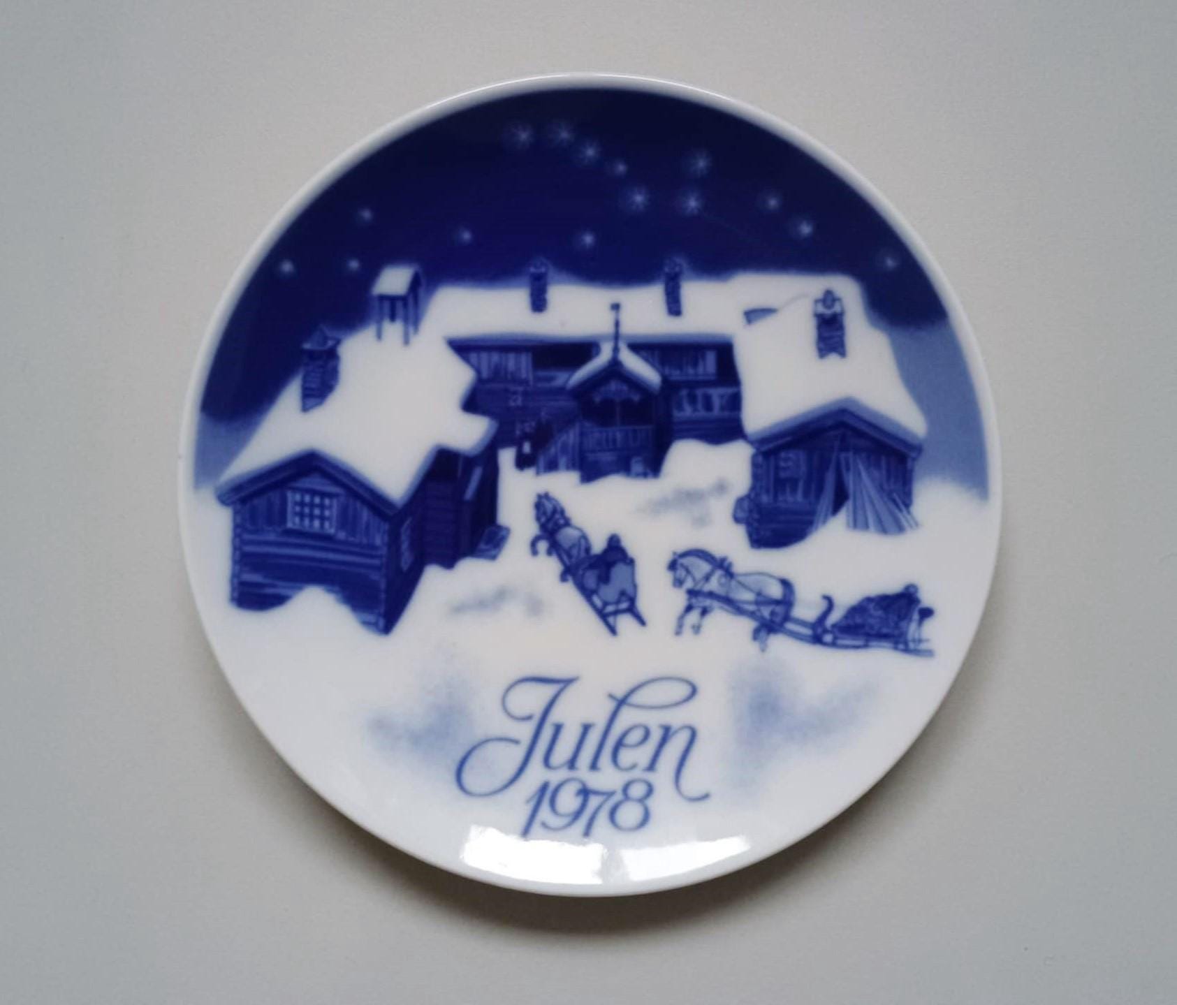 Vintage Porsgrund Norway Christmas Plate: Limited Edition 1970