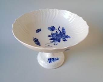 Vintage Royal Copenhagen Blue Flower Curved Compote 10/1528, Hand Painted Danish Porcelain, 1970s