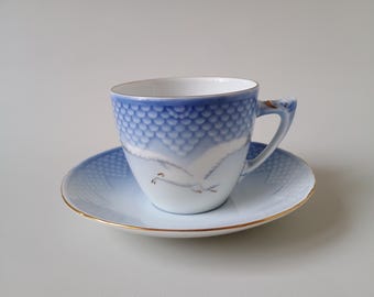 Bing & Grondahl Gaivota 305 - Xícara e pires - Pintados à mão - Copenhague, Dinamarca - Porcelana dinamarquesa