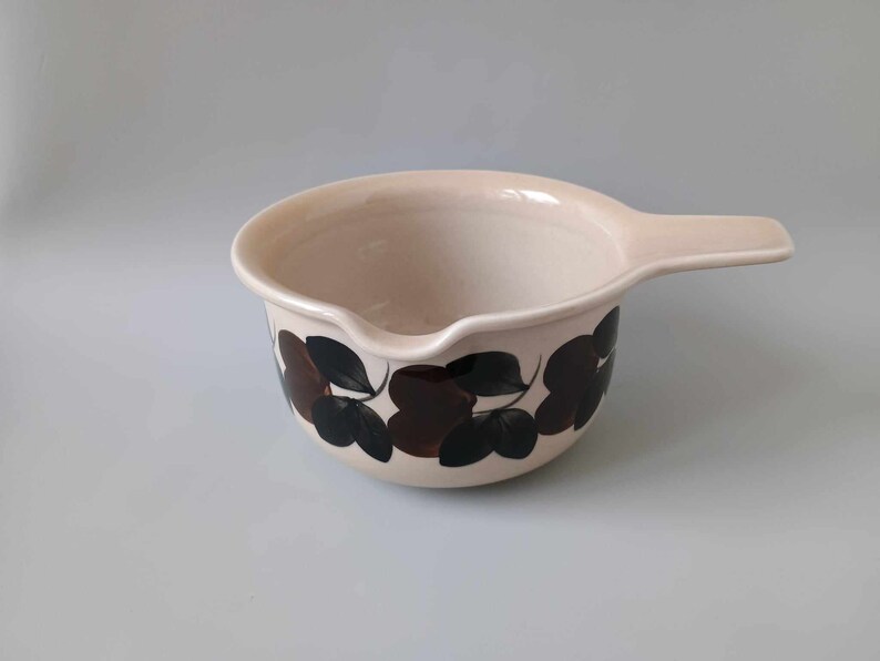 RUIJA Arabia Finland Sauce Boat / Gravy Boat Hand Painted Ulla Procopé 1975-1981 image 3