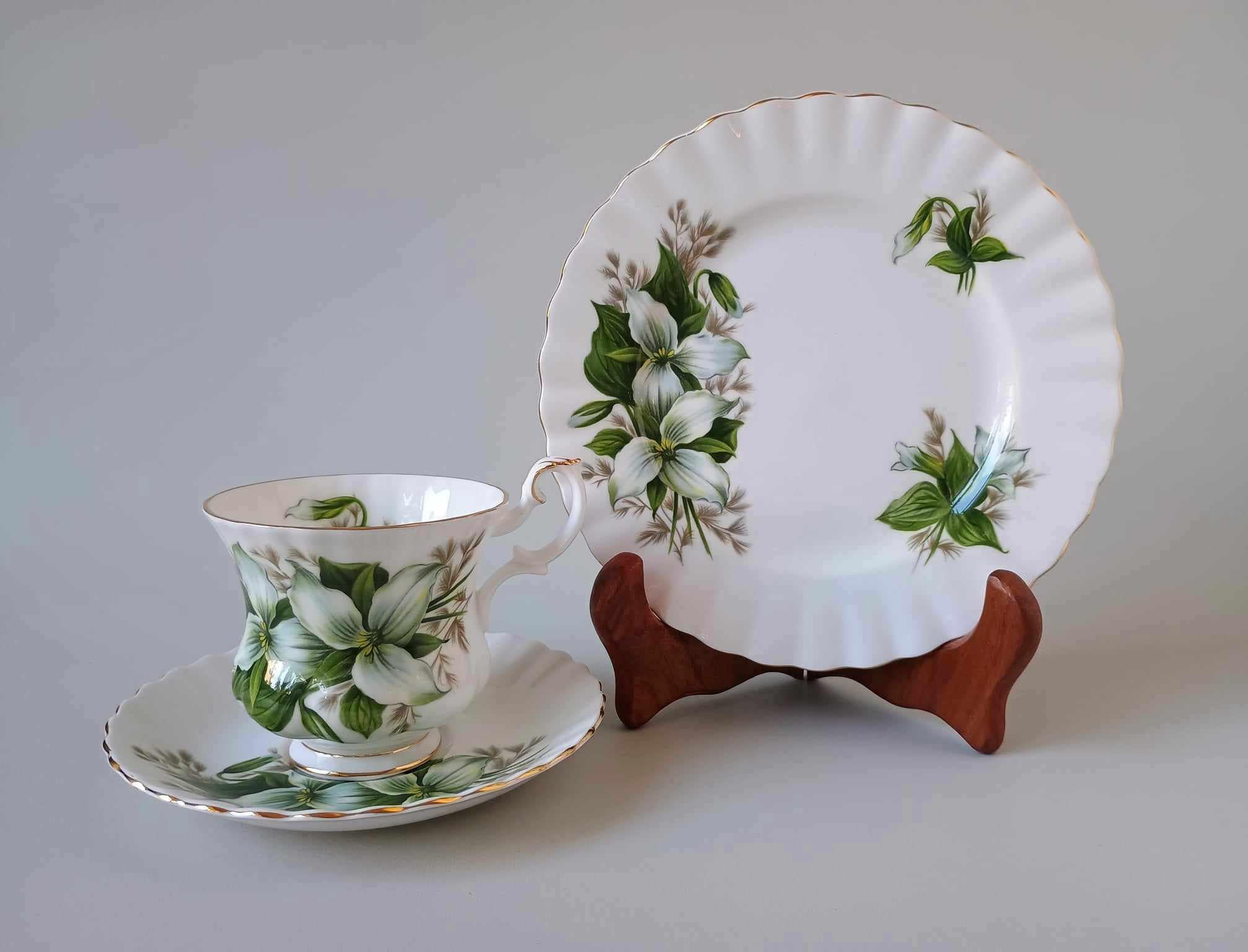 Royal albert trillium - Etsy 日本
