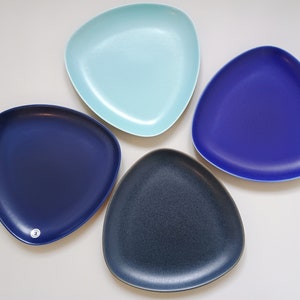 Höganäs Keramik Dreieckiger Teller 22,5 cm – Marie-Louise Hellgren Collection