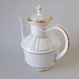 Coffee Pot Offenbach Gold decor - Bing & Grøndahl Copenhagen Denmark 1950s