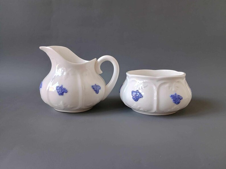 BLÅ BLOM Gustavsberg SET of Sugar Bowl 1970s and Creamer 1930s Old Gustavsberg Sweden In production 1911-1995 zdjęcie 1