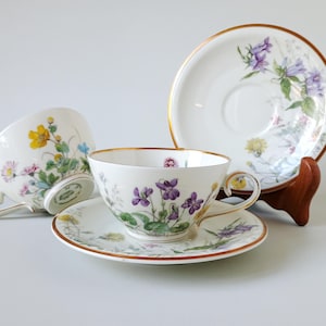 SET of 2 Cups and Saucers - Decor Scene H - K&A Krautheim Selb Bavaria Wiesengrund und Bergeshöh'n - Krautheim Selb Bavaria Germany 1950s
