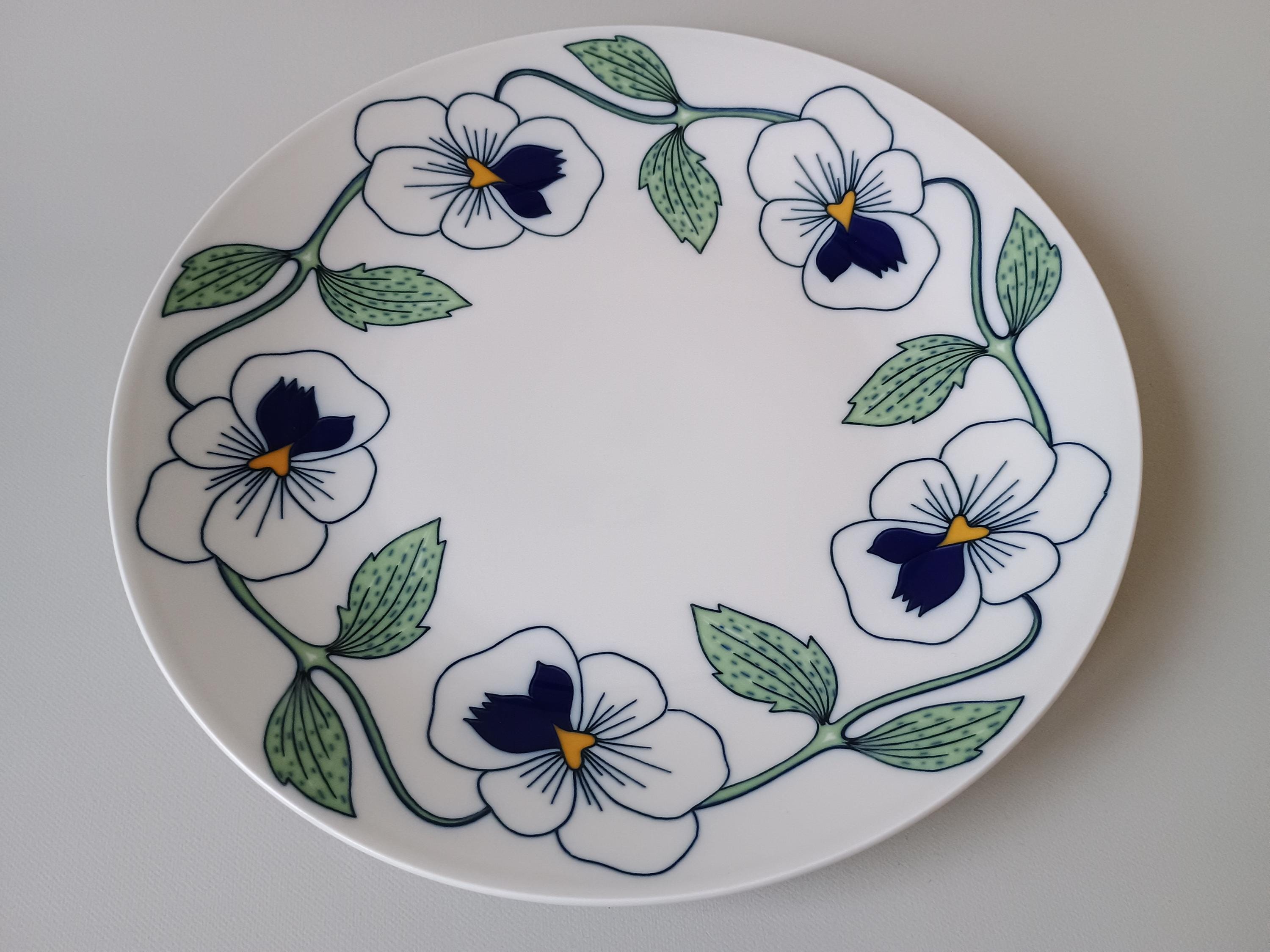 ＊Sylvia ＊ Hors d'oeuvre plate・* Rörstrand＊Sylvia ＊ Hors d'oeuvre plate・*