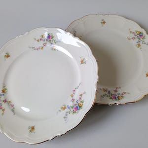 KPM Berlin Royal Ivory – Set of 2 Dessert Plates, Floral Porcelain, Gilded, Germany 1930s