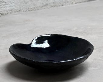 Donkerblauwe steengoed kom