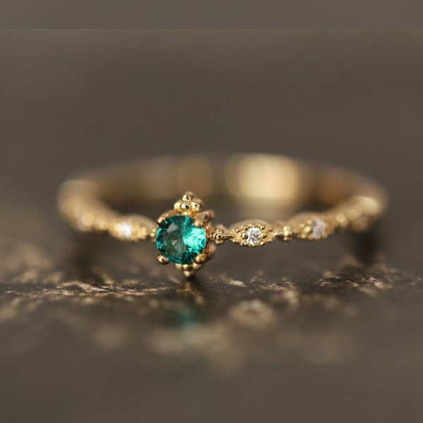 Vintage Green Emerald Ring: Gold-Plated 925 Diamond Ring - Jewelry Gift for Women