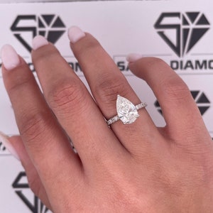2.40 Carat Pear Shape Diamond Ring, Lab grown diamond Engagement ring, e color vs1 clarity IGI certificate 14k gold pave hidden halo ring