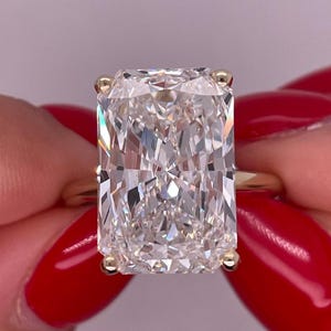 10 Carat Radiant Cut Lab Grown Diamond Ring: 14k Yellow Gold Solitaire, IGI Certified