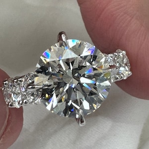 12 Carat Lab Grown Diamond Engagement Ring: Round Cut, 14k Gold