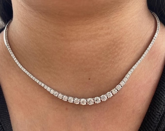9 Carat Lab Grown Diamond Tennis Necklace: 14k White Gold, D VVS