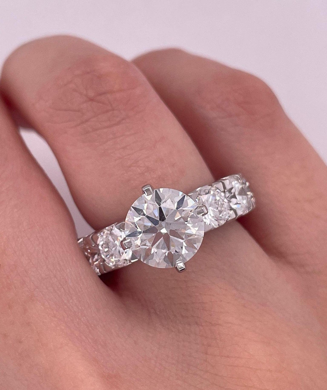 10 Carat Diamond Ring Round Brilliant Diamond Engagement Ring Lab Grown ...