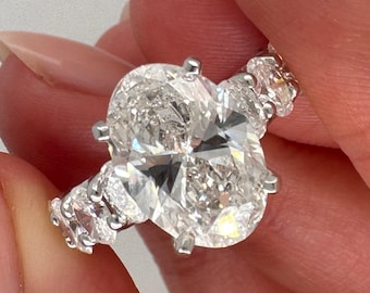 5カラットオーバルラボグロウンダイヤモンドソリティアリング