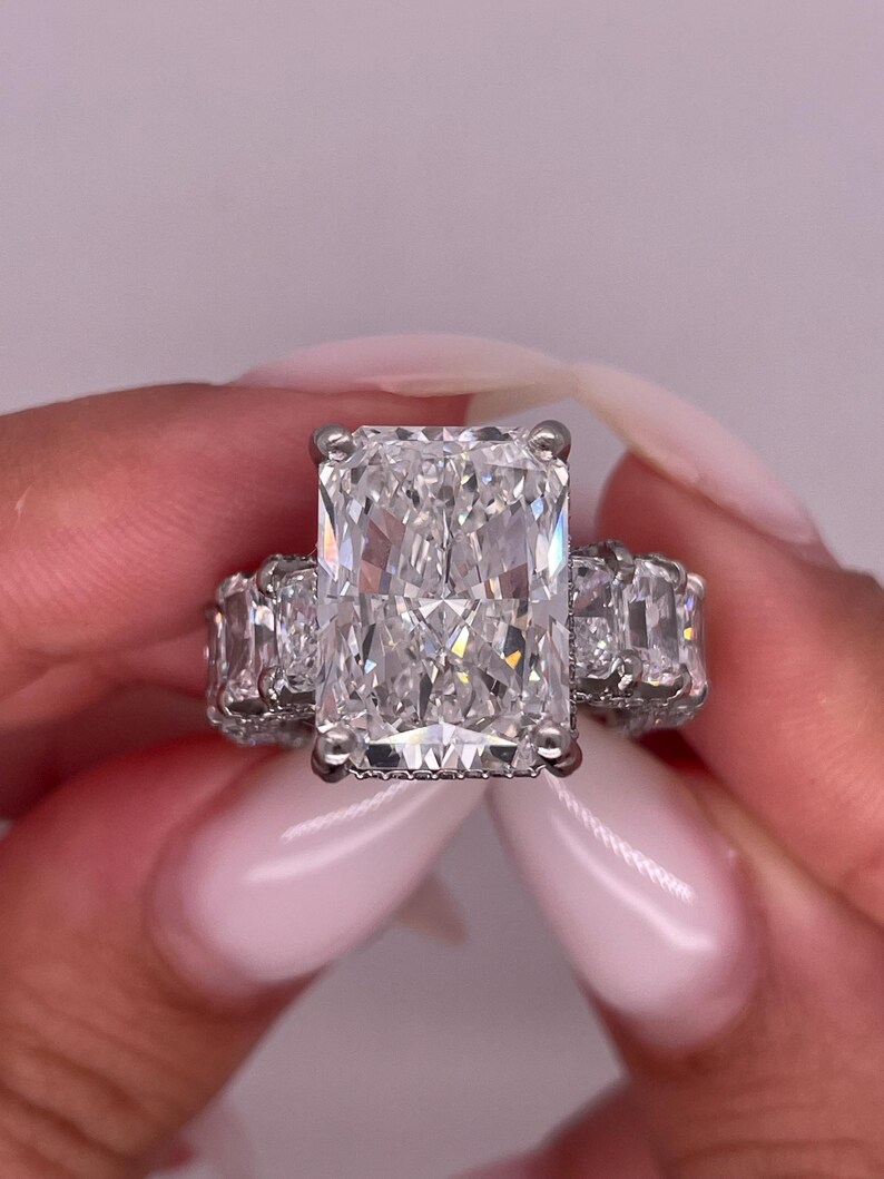Radiant Side 14ct Radiant Cut Lab Grown Diamond Engagement Ring, IGI Certified ...