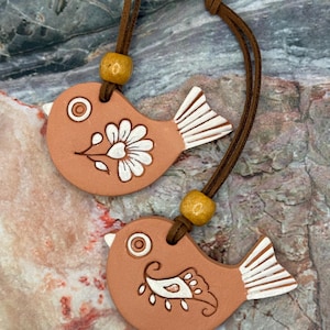 Handmade terracotta clay bird diffuser