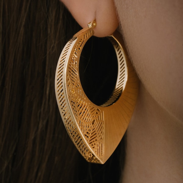 Solid Gold Cosmos Geometric Hoop Earrings, Gift for Her Mom, Fine Jewelry, 14K Handmade Pattern Web Hoop Earrings, Mothers Day Gifts