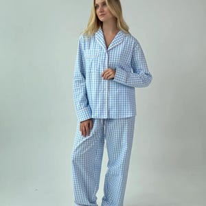 Women&#39;s Plaid Flannel Pajama Set: Soft Cotton Sleepwear with Piping