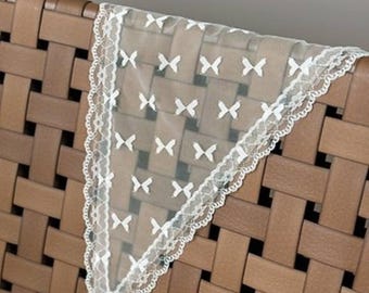 Women’s Lace Headscarf with Ties, Romantic Boho Hair Accessory, Vintage Style