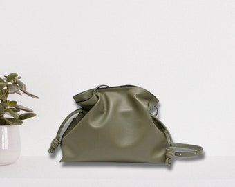 Lujoso bolso cruzado Cloud: bolso de diseño con gran capacidad, cuero genuino: regalo perfecto para ella
