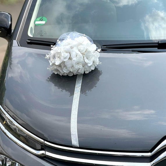 Kit Decorazione Auto Matrimonio - 9 Rose Artificiali + 2 Tulle Da 200 Cm, Con Ventose E Fascette, Facile Da Installare