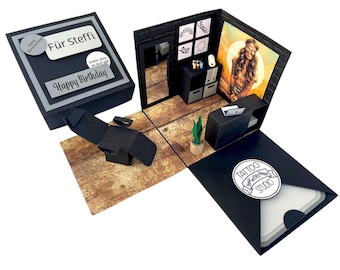 Explosionsbox Tattoo Gutschein – Personalisierte Geschenkbox für Tattoo Fans oder Tattoo Studio – in verschiedenen Farben erhältlich.