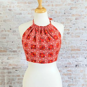 Womens OOAK Retro Flower Paisley Halter Top Size Small Red Blue