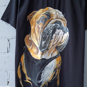 カスタムペットポートレートTシャツ、パーソナライズされたペットアート、ペットの絵、ペットのイラスト、ペットの飼い主への完璧なギフト、ユニークなペットの記念品