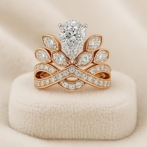 2 Ct Pear Lab Diamond Ring Set | Leaf Crown Wedding Ring | Regal Pear Cut Lab Grown Diamond | Unique Engagement or Gift Ring |Bridal Jewelry