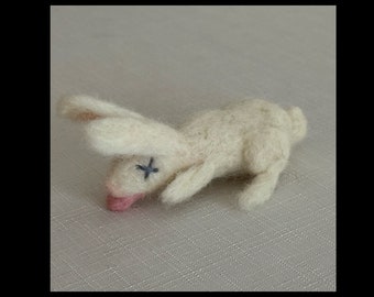 Wool Dead Bunny – Katzenspielzeug – Bio-Merinowolle