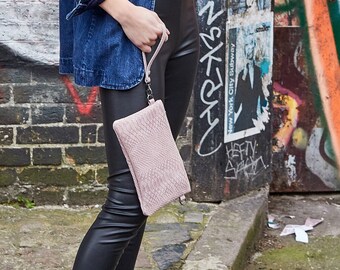 Pink Snake Print Crossbody Clutch Bag / Light Pink Leather Bag Strap / Pink Clutch Bag / Pink Handbag / Pink Crossbody Bag / Leather Handbag