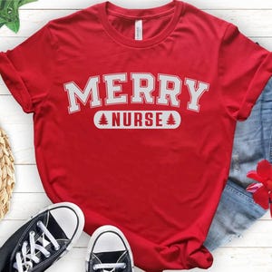 Infirmière de Noël Png, infirmière préférée du père Noël Svg, chemise Noël drôle Svg, arbre de Noël Svg, chemise Noël Svg, téléchargement numérique