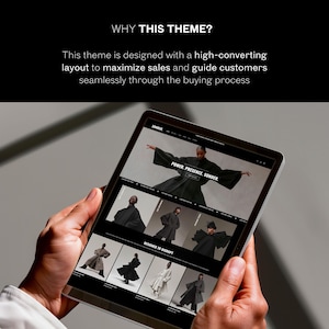 Op de afbeelding: Een tabletcomputer die een website weergeeft met een zwart-wit kleurenschema. De website toont een modemerk genaamd "Sonder" met de slogan "Power. Presence. Sonder." en de tekst "Designed to Disrupt".