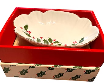 Vintage Fortunoff Holly Berry Scallop Edge Dish in Original Box