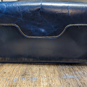 baguette style purse