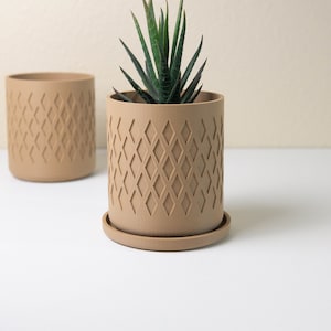 Diamond Geometric Planter | Indoor Plant Pot | 3D Printed Design | Succulent Planter | Modern Planter with Drainage & Saucer | Flower Pot