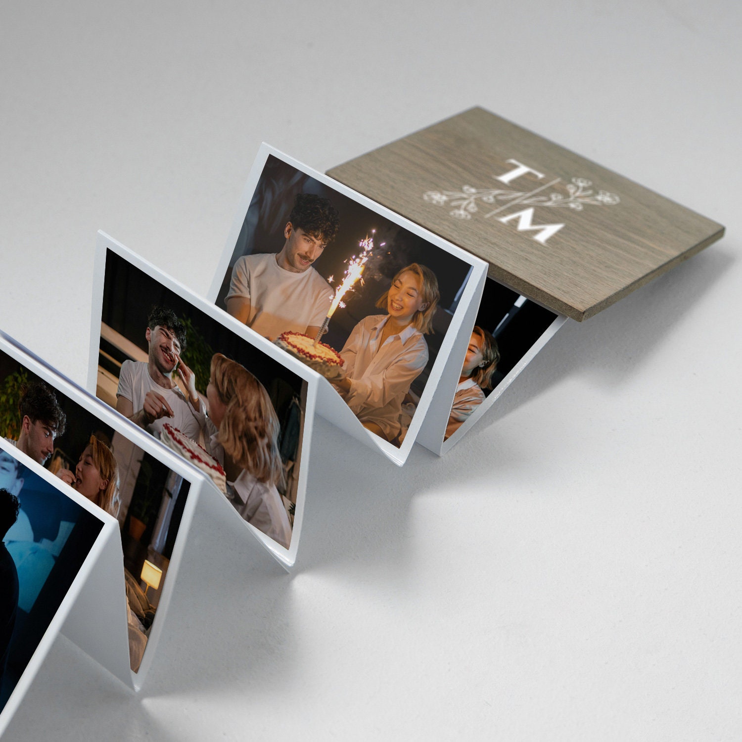 Customized Photo Frame & Trinket Box, Personalized Wooden Keepsake Box Photo Album Set - Unique Gift for Him, Couples, Engagement, Christmas