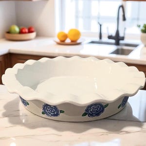 Blue Floral Pie Dish 9”– Ceramic Pie Plate, Blue and White Bakeware, Handmade Pie Pan, Cottagecore Kitchen Decor, Housewarming Gift for Her