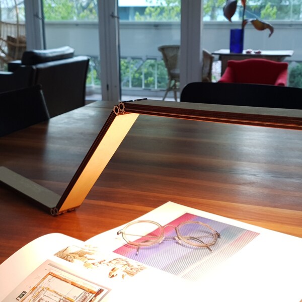 Pare table luminaire