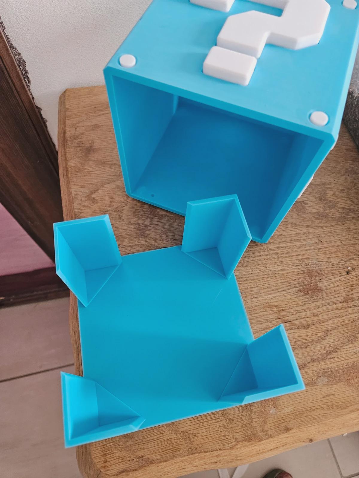 Boîte à mouchoirs Question “?” (Mario) style gaming | Déco geek | Distributeur mouchoirs original | Jaune / Rose / Fuchsia / Bleu clair