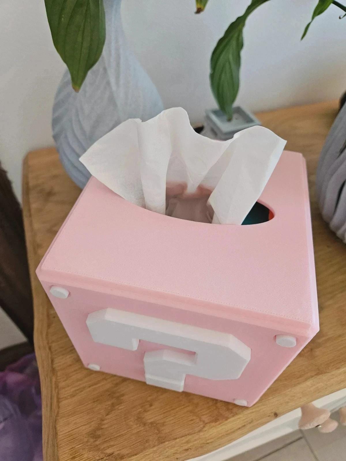 Boîte à mouchoirs Question “?” (Mario) style gaming | Déco geek | Distributeur mouchoirs original | Jaune / Rose / Fuchsia / Bleu clair
