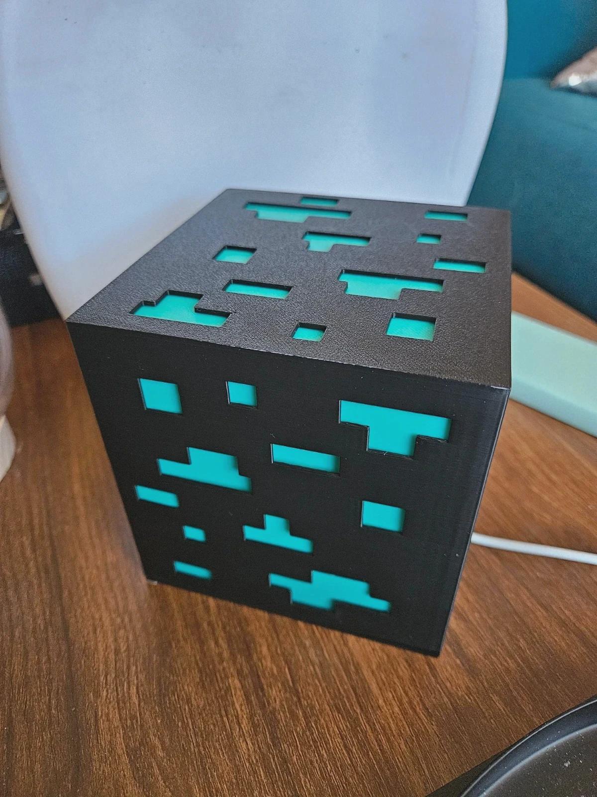 Lampe Minecraft LED 3D – Gaming Room Light – Veilleuse Setup Gamer – Lumière Ambiance RGB – Décoration Bureau Gaming – Cadeau Gamer