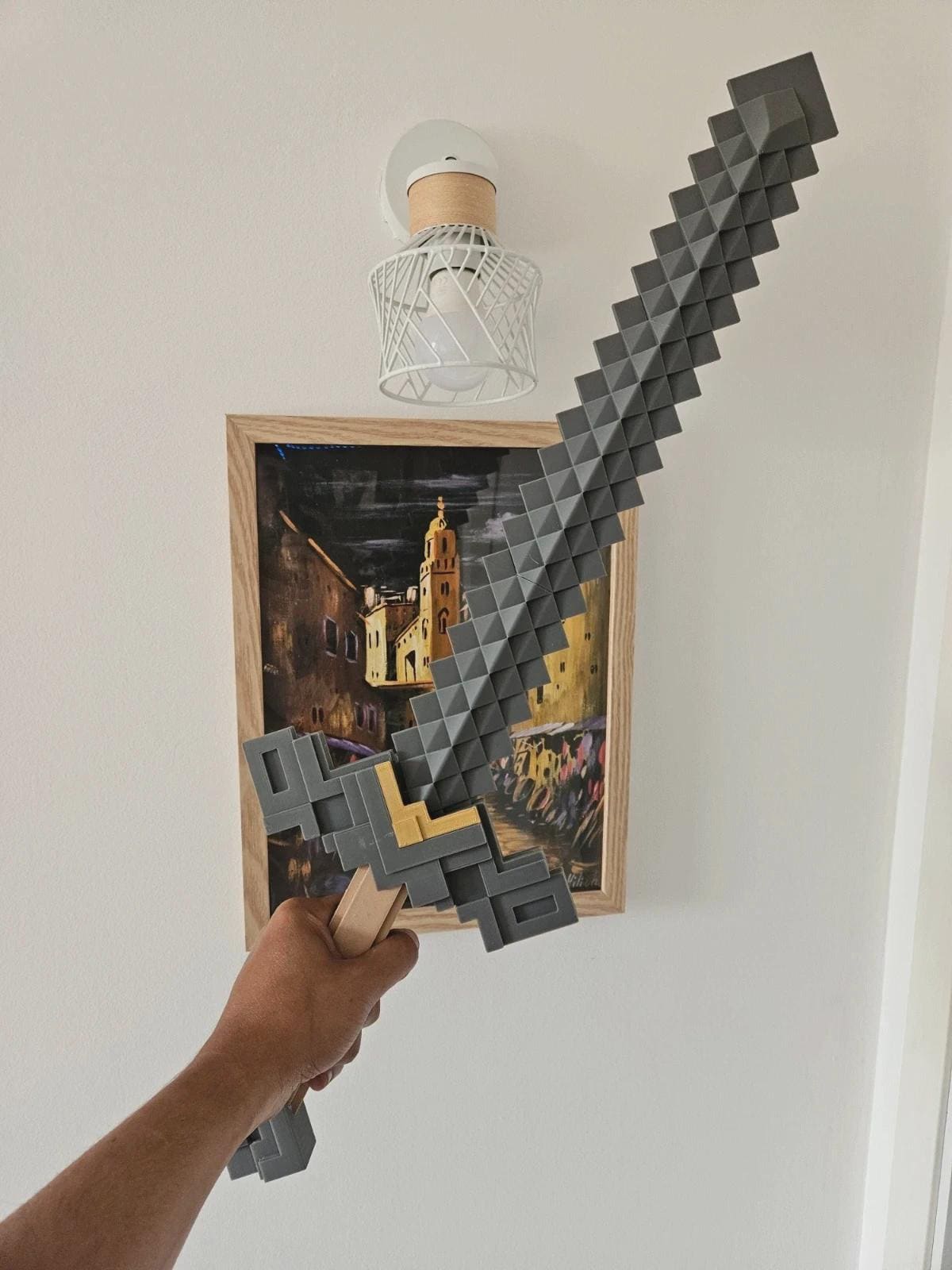 Épée Pixel Taille Réelle | Épée décorative style gaming | Impression 3D | Déco chambre gamer